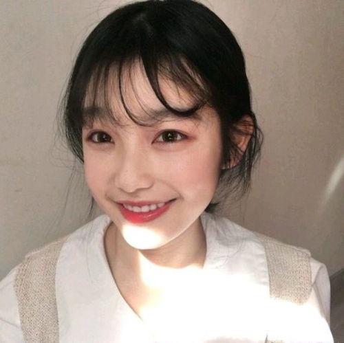 网红吃瓜头像男的图片,揭秘男性网红的神秘魅力